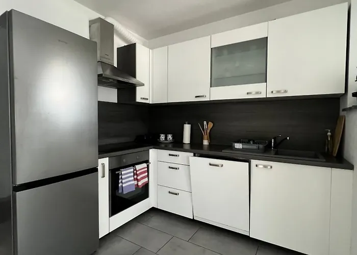 Perfect Place كراني